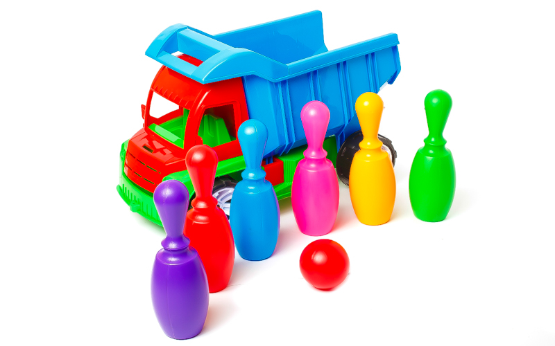 Вантажівка Алекс (з 6-кеглями малі і куля) (Полуциг)
