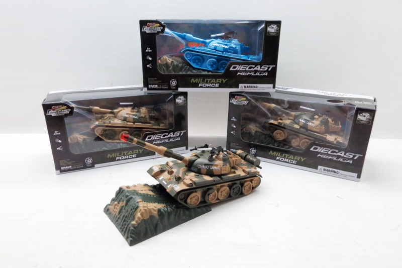 Танк мет. арт. 675 (48шт/2) батар.,світ,звук, короб. 20*7,5*6см(КІ)