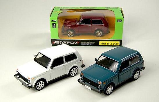 Машина металл 21214 (24шт/2) ,батар.,свет,звук,откр.двери,капот,багаж.,в кор. 24,5*12,5(КИ