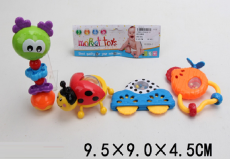 Погремушка в ручку 8365A-11 (1748913) (120шт/2)4 вида,в пакете 9,5*9*4,5см(КИ)